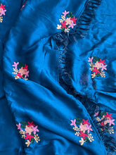 Load image into Gallery viewer, New Party Wear Chiffon Embroidery With Tussels Work Designer Saree With Blouse
