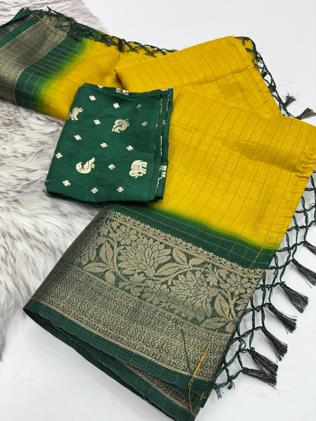 New Yellow Color Pure Dola Silk Jacquard Weaving With Tassles Work Fancy Designer Saree With Classic Blouse Piece