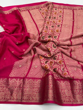 Load image into Gallery viewer, Evocative Rani Color Jacquard Weaving Work Pure Heavy Crepe Soft Silk With Redolent Blouse Piece
