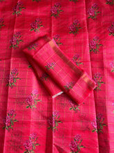 Load image into Gallery viewer, Gratifying Function Wear Kota Doriya Zari Checks With Flower Print Desinger Saree For Wedding
