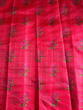 Load image into Gallery viewer, Gratifying Function Wear Kota Doriya Zari Checks With Flower Print Desinger Saree For Wedding
