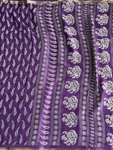 Load image into Gallery viewer, Luxuriant Purple Printed Georgette Tissue Saree With Fugacious Blouse Piece
