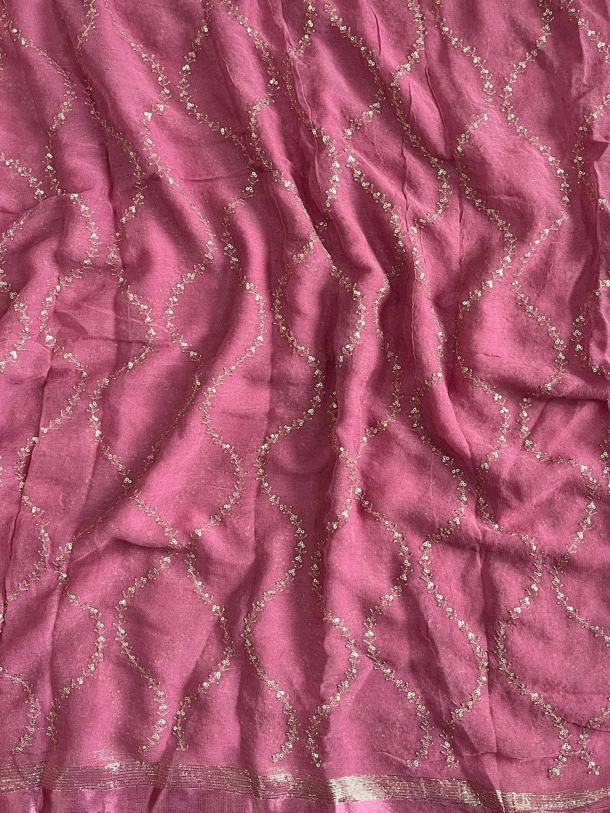 Charming Lavender Colour Pure Viscose Georgette Fabric With Satin Border n Embroidered Work Saree With Blissful Blouse Piece