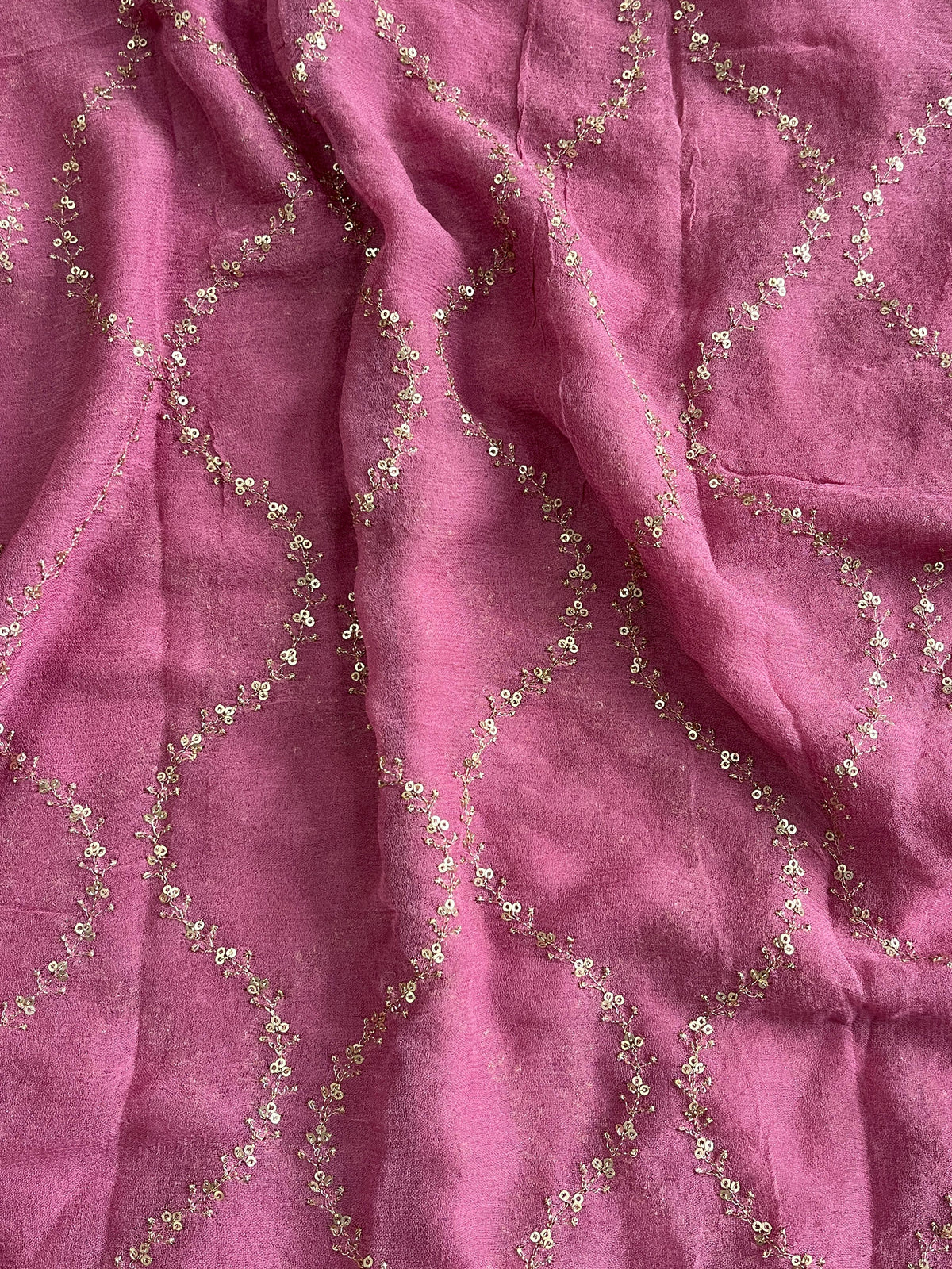 Charming Lavender Colour Pure Viscose Georgette Fabric With Satin Border n Embroidered Work Saree With Blissful Blouse Piece