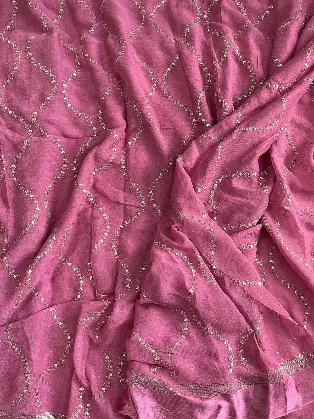 Charming Lavender Colour Pure Viscose Georgette Fabric With Satin Border n Embroidered Work Saree With Blissful Blouse Piece