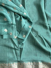 Load image into Gallery viewer, Confounding Sea Green Color Pure Viscose Chinnon Zari Jacquard Weaving Work Saree With Glowing Blouse Piece
