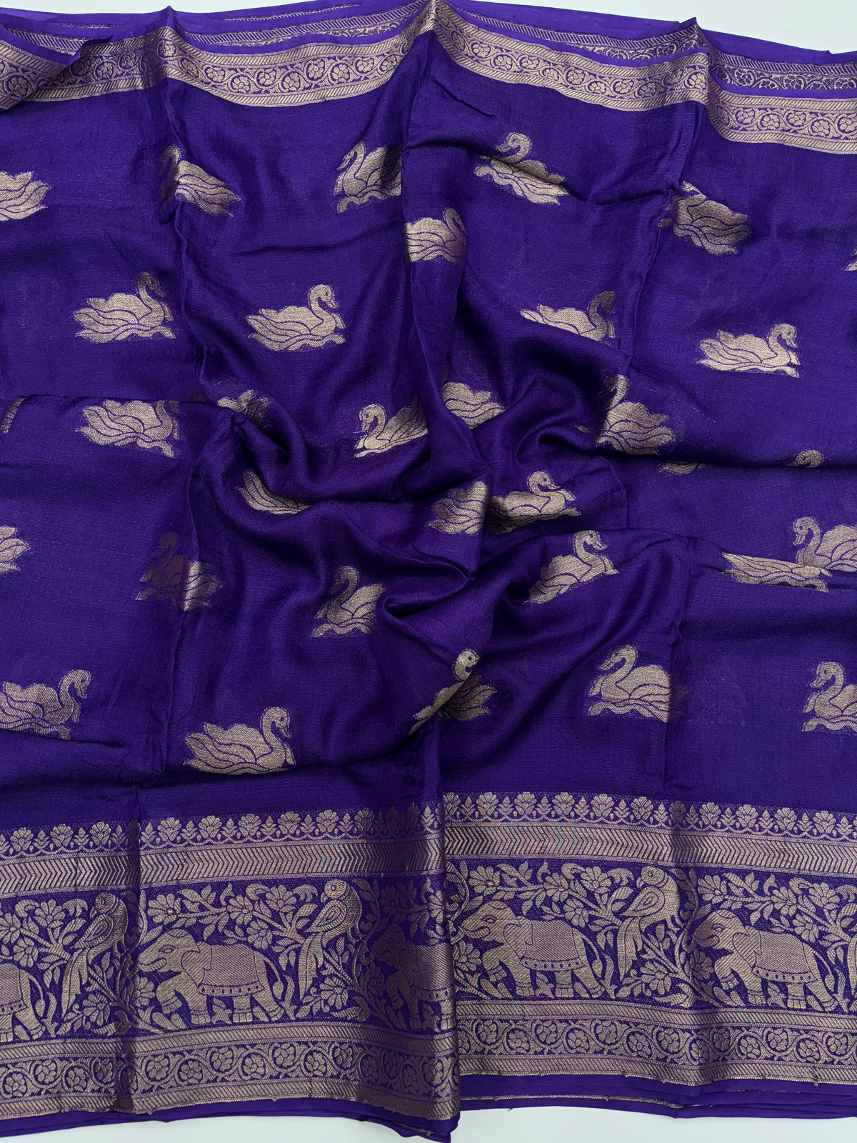 Exuberant Function Wear Pure Viscose Soft Jacquard Weaving Border Fancy Saree With Blouse