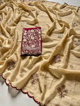 Load image into Gallery viewer, Marvellous Gold Rangoli Crush Silk Embroidery n Cut Work Saree With Unique Blouse Piece
