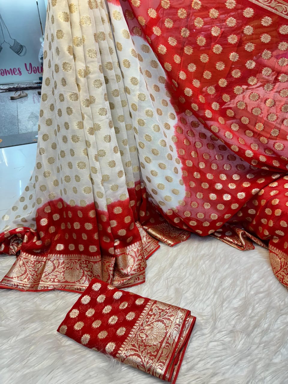 Latest Wedding wear White n Red Viscose Georgette Jacquard Weaving Work Designer Saree With Blouse