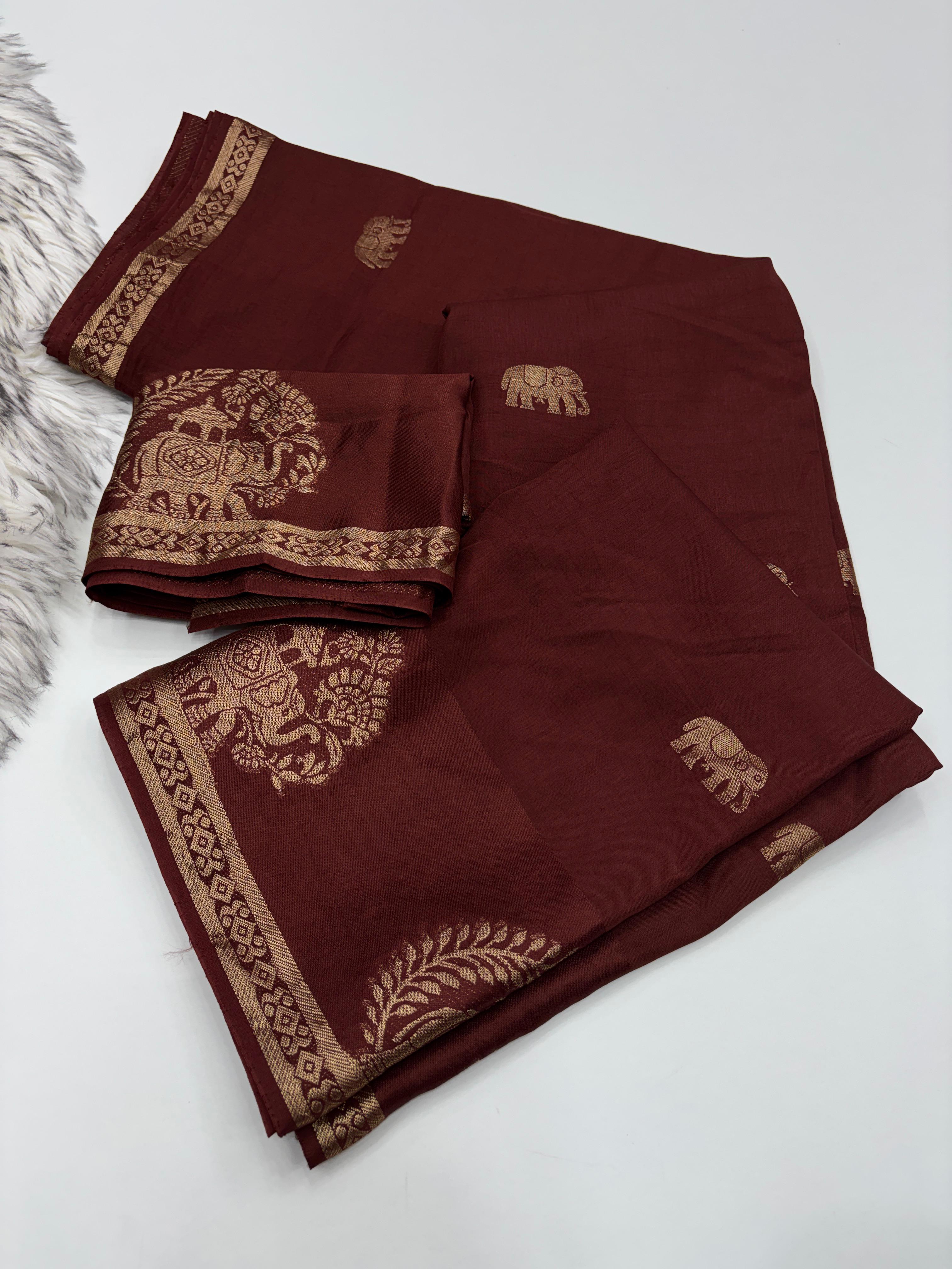 Quintessential Pure Soft Viscose Fabric Golden Zari Jacquard Work Fancy Designer Saree With Blouse