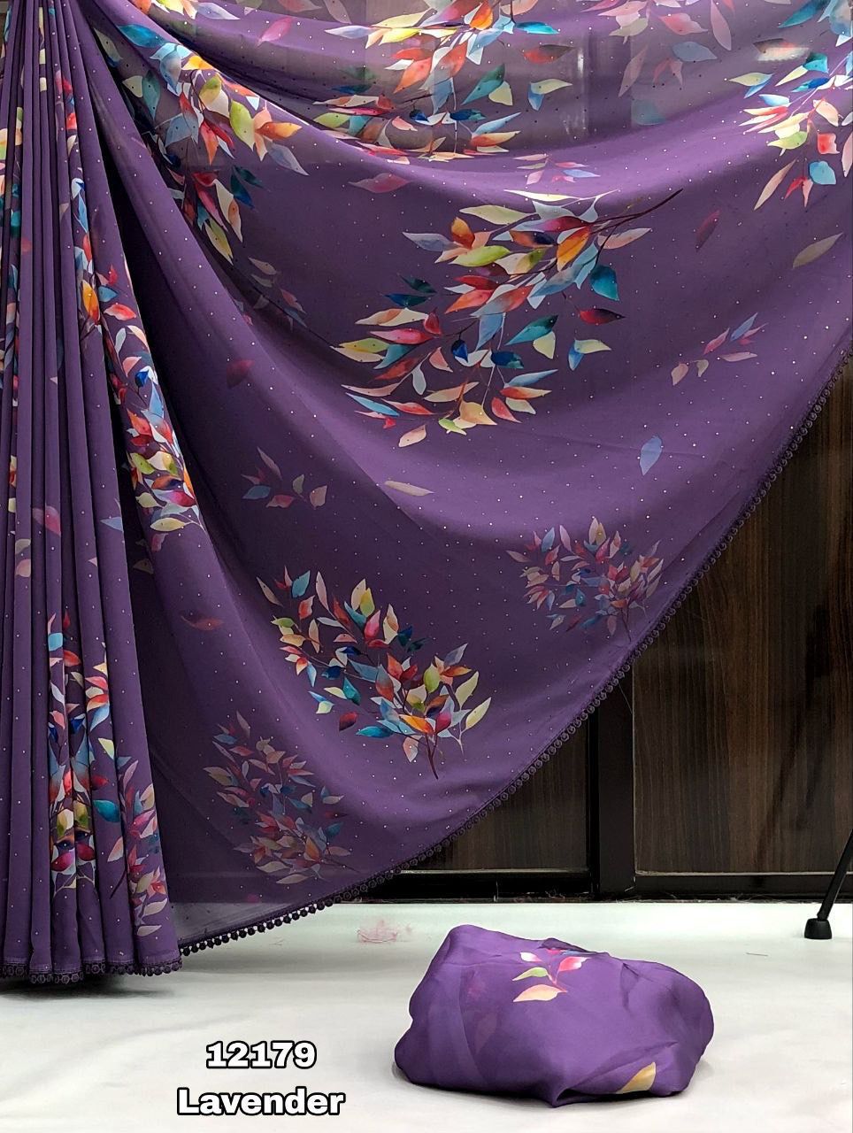 New Partywear Lavender Color Chiffon Print With Siroski Work n Fancy Lace Border Designer Saree