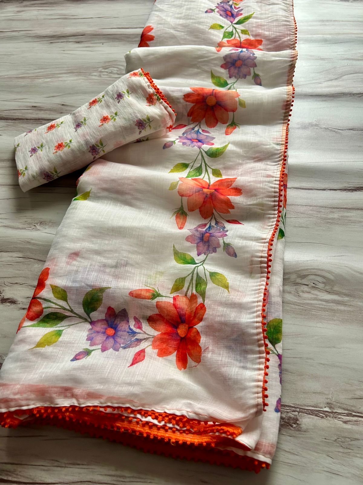 Blossom Party Wear White Colour Cotton Linen Flower Print With Lace Fancy Designer Saree