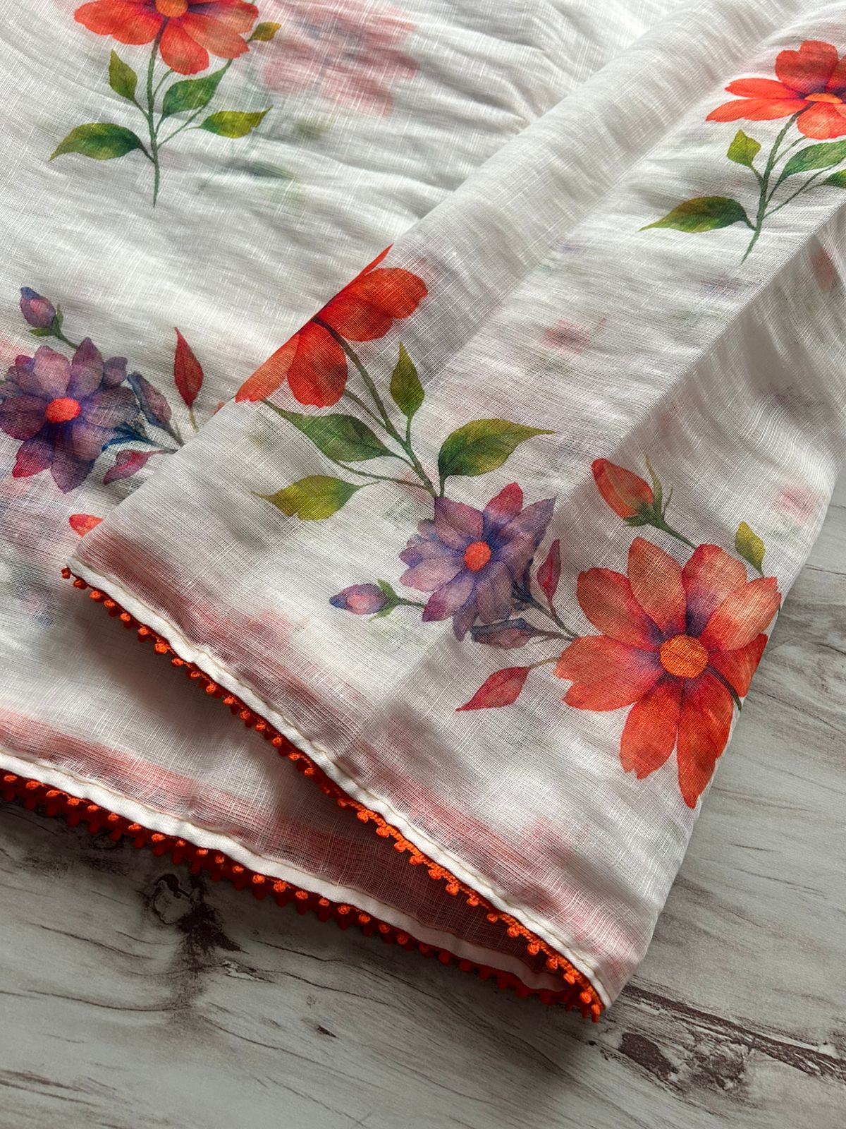 Blossom Party Wear White Colour Cotton Linen Flower Print With Lace Fancy Designer Saree