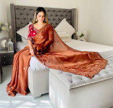 Load image into Gallery viewer, New Function Wear Fendy Chiffon Heavy Sequence n Aarco Work Fancy Designer Saree With Stitched Blouse
