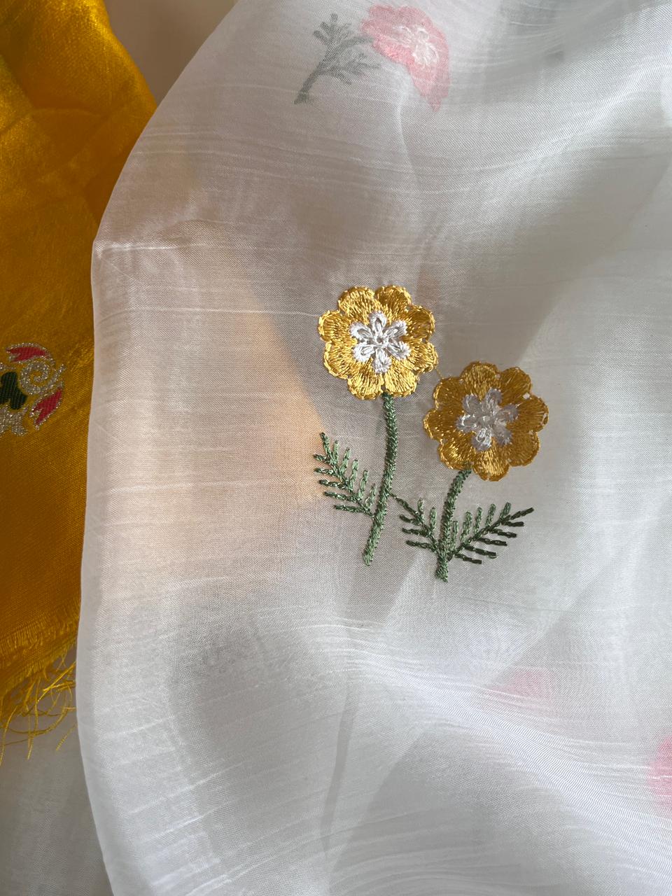 Marvellous Party Wear White Color Pure Chiffon Organza Silk Embroidery Work Fancy Desginer Saree With Blouse