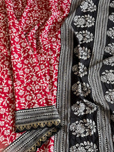 Load image into Gallery viewer, Entrancing Festive Wear Red Colour Mul Cotton Print Sequence Lace n Rich Pallu Work Fancy Designer Saree
