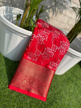 Load image into Gallery viewer, New Wedding Wear Red Color Soft Banarasi Silk Jacquared Zari Weaving Fancy Designer Saree
