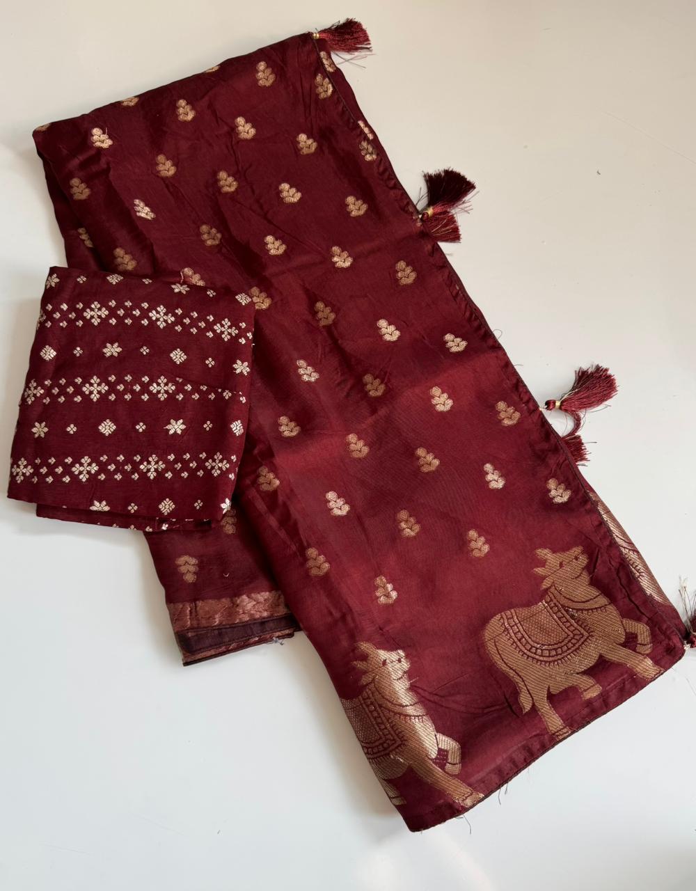 Splendorous Party Wear Pure Soft Viscose Crape Silk Golden Zari Butti n Pichwari Border With Tussel Work Pallu Fancy Designer Saree