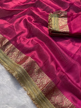 Load image into Gallery viewer, Charming Function Wear Banarasi Tissue Silk Jacquard n Lace Work Fancy Designer Saree With Blouse Piece
