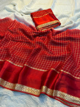 Load image into Gallery viewer, Adorning Party Wear White n Red Colour Pure Soft Viscose Silk Satin Border Work Saree With Blissful Blouse Piece
