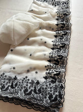 Load image into Gallery viewer, Prominent Party Wear Fendy Crush Silk Embroidery n Cutwork Border Fancy Designer Saree
