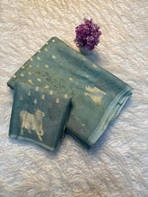 Load image into Gallery viewer, Charismatic Party Wear Pure Soft Viscose Crape Silk Zari Chit Palllu n Pichwari Border Fancy Designer Saree With Blouse
