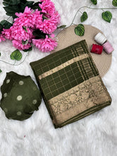 Load image into Gallery viewer, Luxury Festive Wear Chinnon Viscose Zari Checks Weaving Border With Rich Pallu Fancy Designer Saree With Blouse Piece
