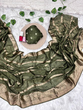 Load image into Gallery viewer, Luxury Festive Wear Chinnon Viscose Zari Checks Weaving Border With Rich Pallu Fancy Designer Saree With Blouse Piece
