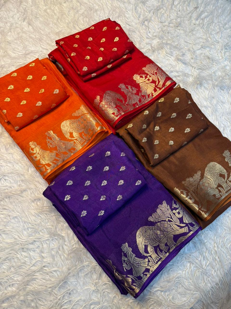 Ravishing Party Wear Pure Russian Dola Silk Jacquard Weaving Border Rich Pallu Fancy Designer Saree With Blouse Piece
