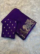 Load image into Gallery viewer, Ravishing Party Wear Pure Russian Dola Silk Jacquard Weaving Border Rich Pallu Fancy Designer Saree With Blouse Piece
