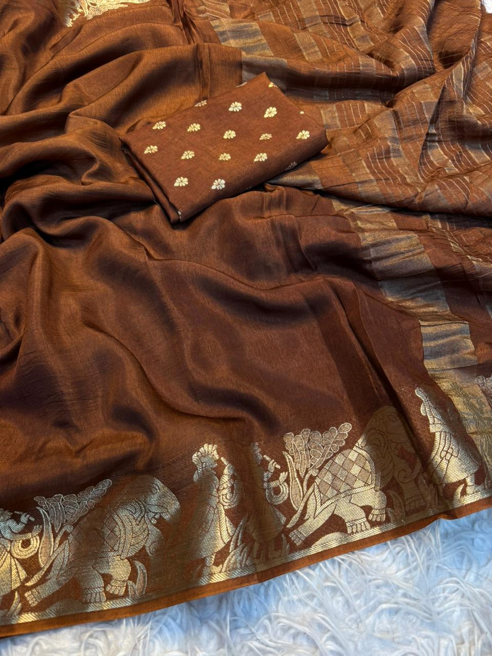 Ravishing Party Wear Pure Russian Dola Silk Jacquard Weaving Border Rich Pallu Fancy Designer Saree With Blouse Piece
