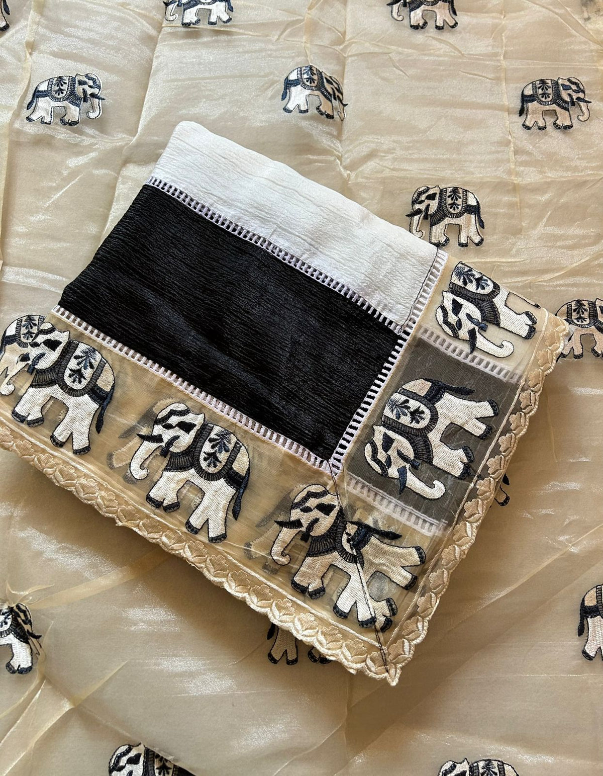 Attractive Party Wear Crush Silk Embroidery Kalamkari Print Cut Work Border Fancy Saree For Occasion