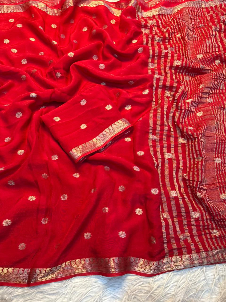 Attractive Wedding Wear Pure Viscose Silk Jacquard Weaving Work Rich Pallu Fancy Designer Saree With Blouse Piece