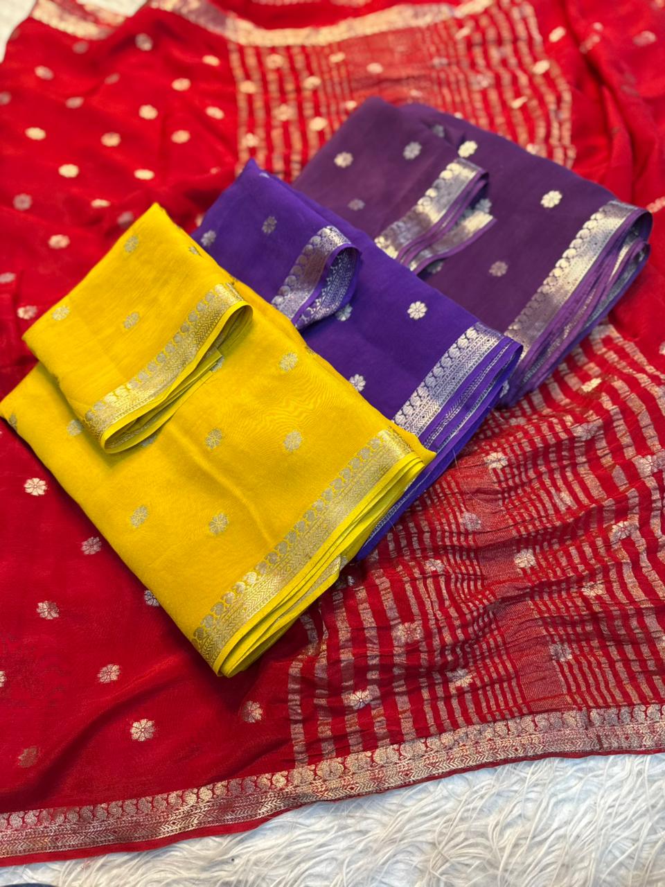 Attractive Wedding Wear Pure Viscose Silk Jacquard Weaving Work Rich Pallu Fancy Designer Saree With Blouse Piece