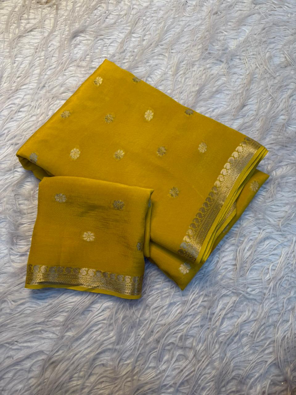 Attractive Wedding Wear Pure Viscose Silk Jacquard Weaving Work Rich Pallu Fancy Designer Saree With Blouse Piece