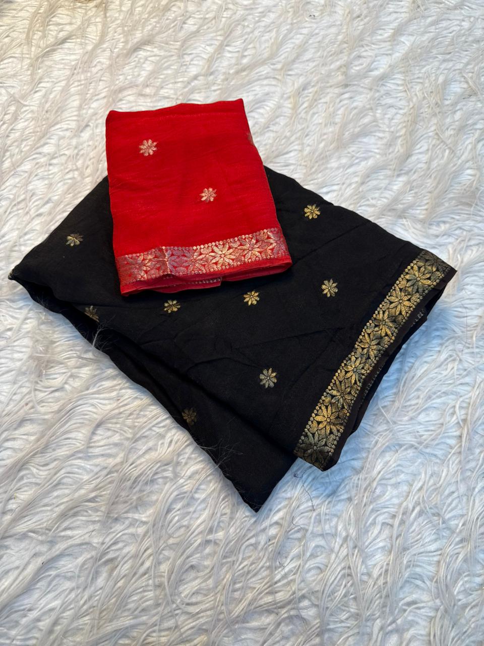 Mellifluous Party Wear Pure Viscose Silk Jacquard Weaving Work Rich Pallu Fancy Designer Saree With Blouse Piece