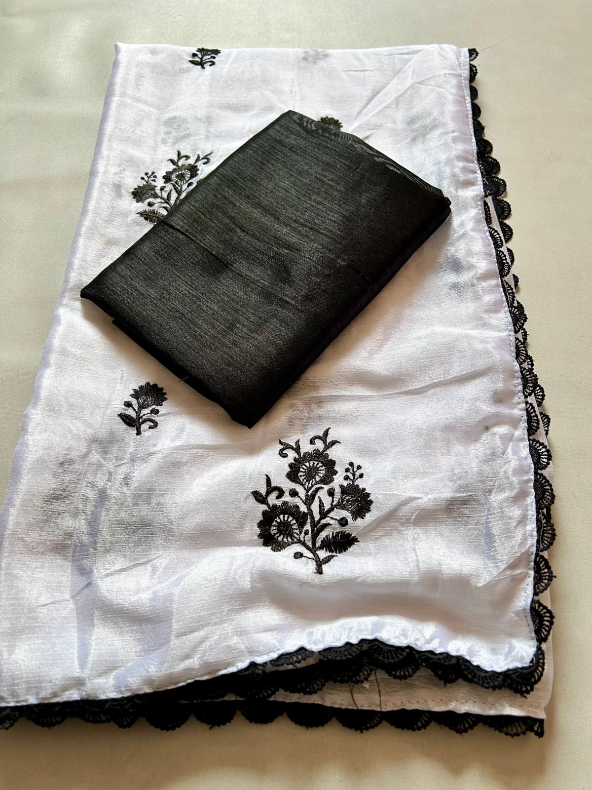 Luxury Function Wear Pure Chinnon Silk Beautiful Heavy Embroidery Work n Lace Border Fancy Saree With Contrast Blouse Piece