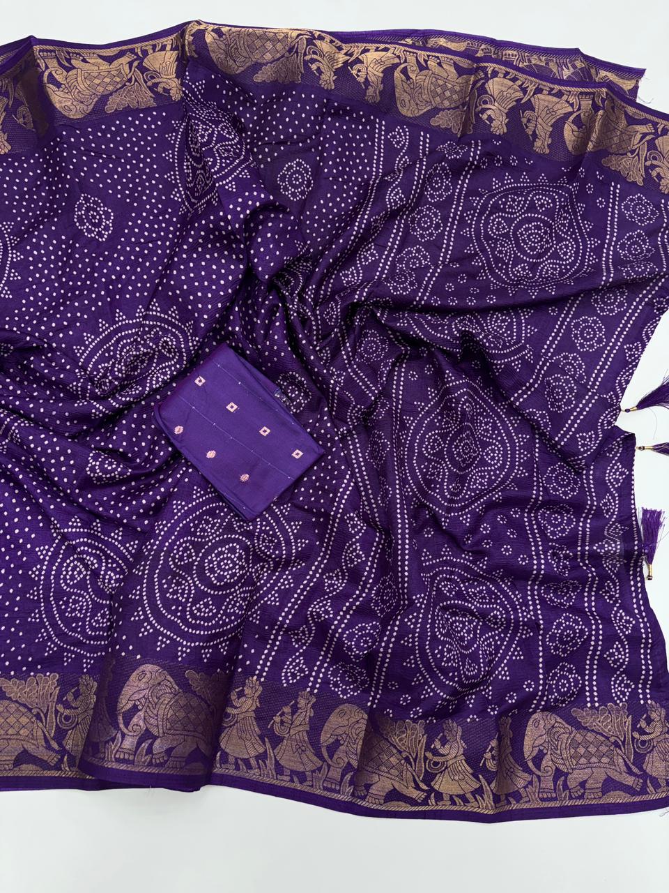 Charming Festive Wear Pure Soft Dola Crush Silk Jacquard Border Rich Pallu Fancy Designer Saree With Blouse Piece