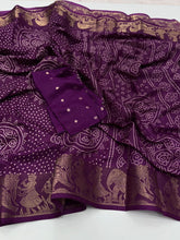 Load image into Gallery viewer, Charming Festive Wear Pure Soft Dola Crush Silk Jacquard Border Rich Pallu Fancy Designer Saree With Blouse Piece
