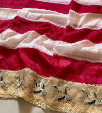 Load image into Gallery viewer, Gratifying Party Wear Crush Silk Embroidery Kalamkari Print Cut Work Border Fancy Saree For Occasion
