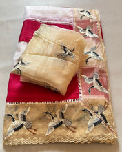 Load image into Gallery viewer, Gratifying Party Wear Crush Silk Embroidery Kalamkari Print Cut Work Border Fancy Saree For Occasion
