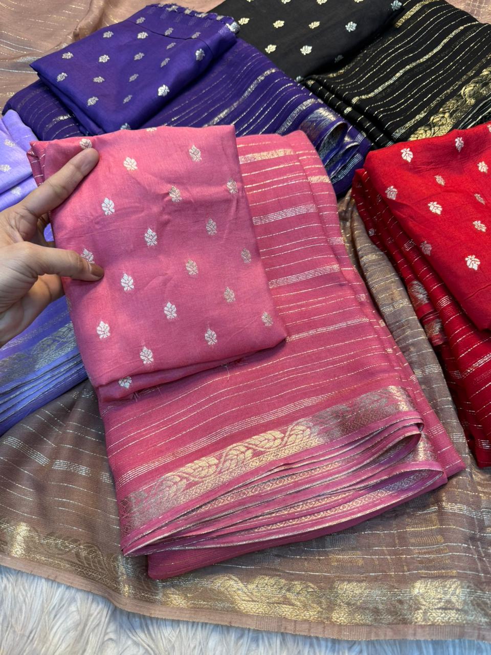 Adorable Party Wear Pure Viscose Jacquard Design n Border Fancy Designer Saree With Elegant Blouse Piece