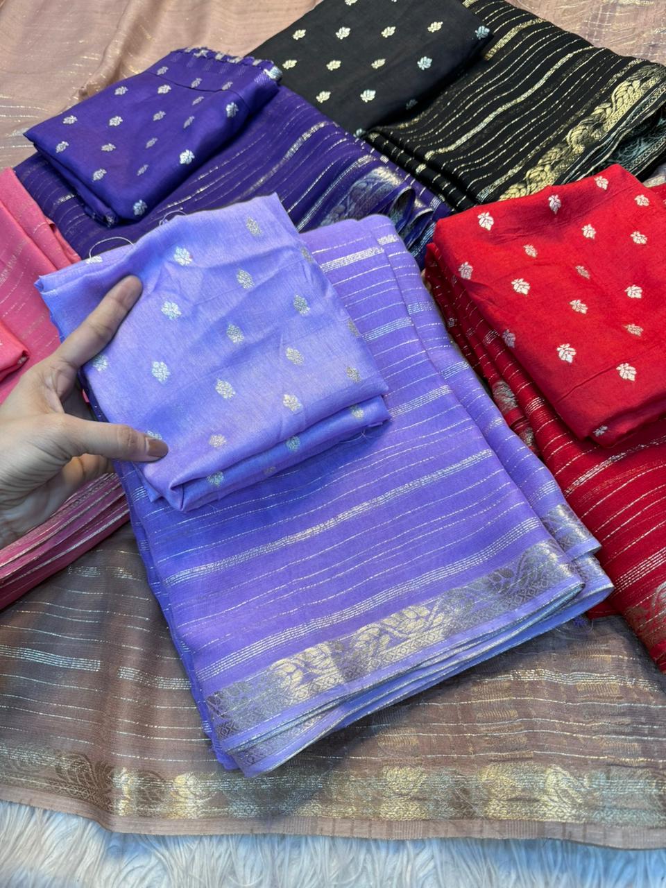 Adorable Party Wear Pure Viscose Jacquard Design n Border Fancy Designer Saree With Elegant Blouse Piece