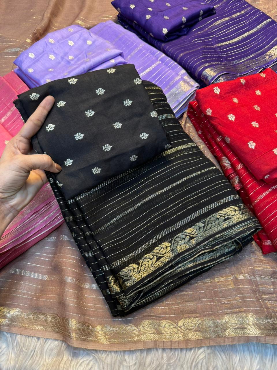 Adorable Party Wear Pure Viscose Jacquard Design n Border Fancy Designer Saree With Elegant Blouse Piece