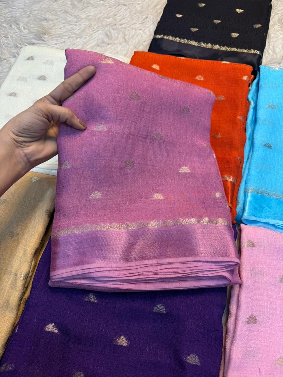 New Festive Wear Pure Soft Viscose Jute Zari Jacquard Weaving Work Fancy Designer Saree With Blouse