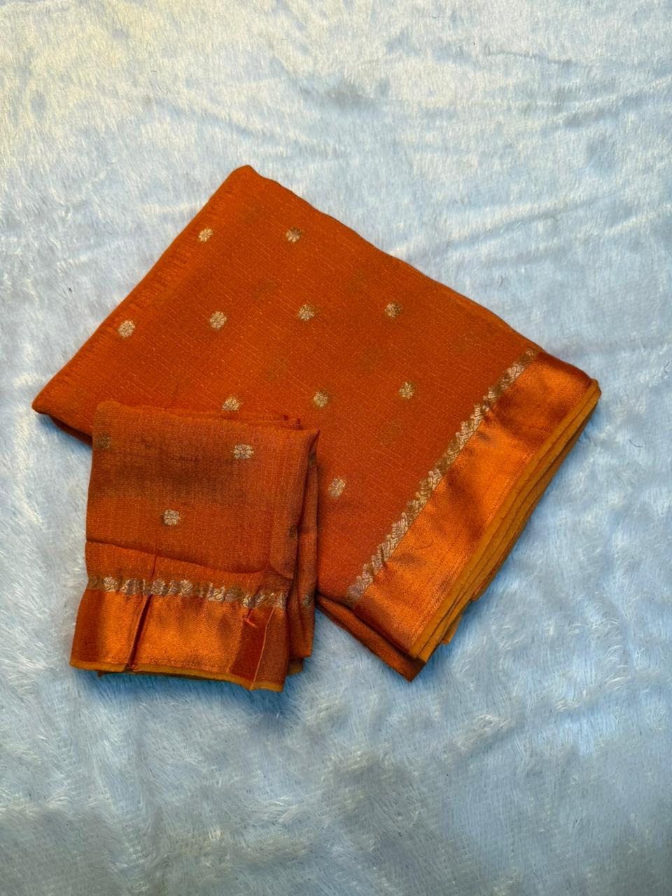 Fantabulous Festive Wear Pure Viscouse Soft Jute Jacquard Design n Satin Border Fancy Saree With Blouse Piece