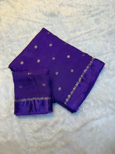 Load image into Gallery viewer, Fantabulous Festive Wear Pure Viscouse Soft Jute Jacquard Design n Satin Border Fancy Saree With Blouse Piece
