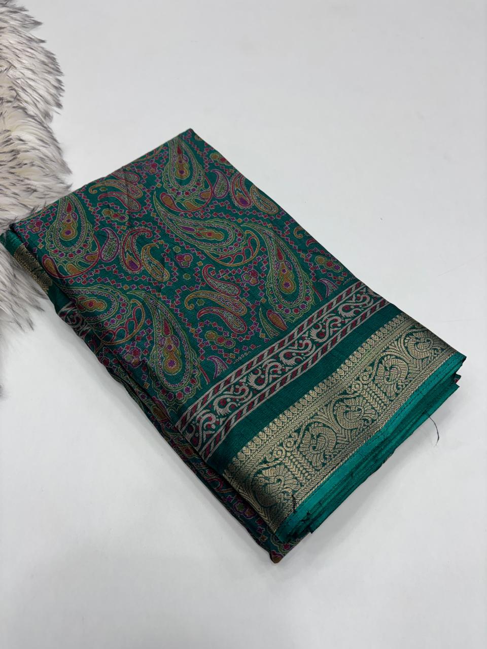 Opulent Party Wear Pure Soft Kashmiri Silk Mangalkari Border Designer Saree With Elegant Blouse