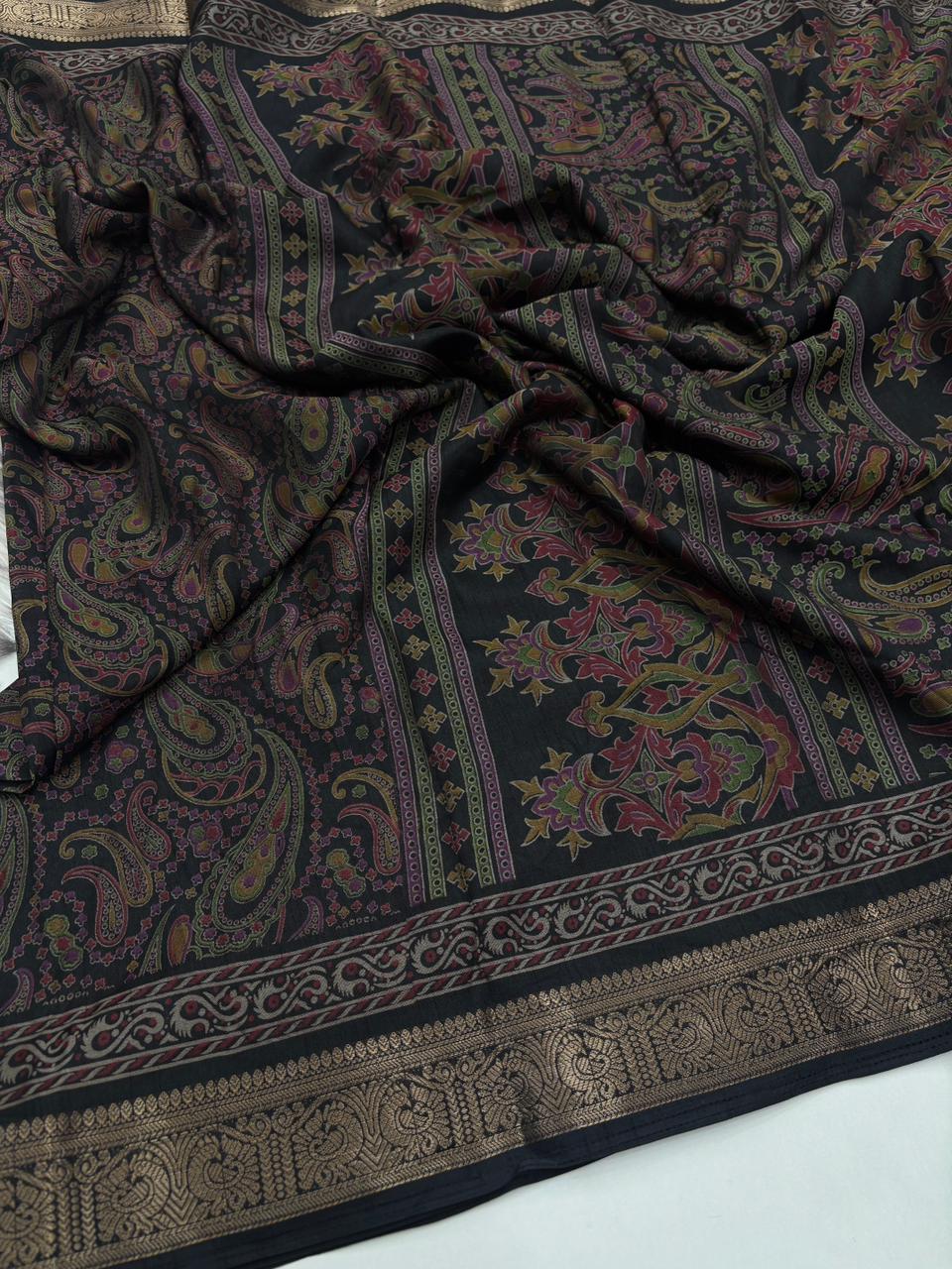 Opulent Party Wear Pure Soft Kashmiri Silk Mangalkari Border Designer Saree With Elegant Blouse
