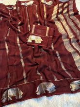 Load image into Gallery viewer, Traditional Function Wear Pure Viscose Dola Silk Jacquard Design Fancy Saree With Blouse Piece
